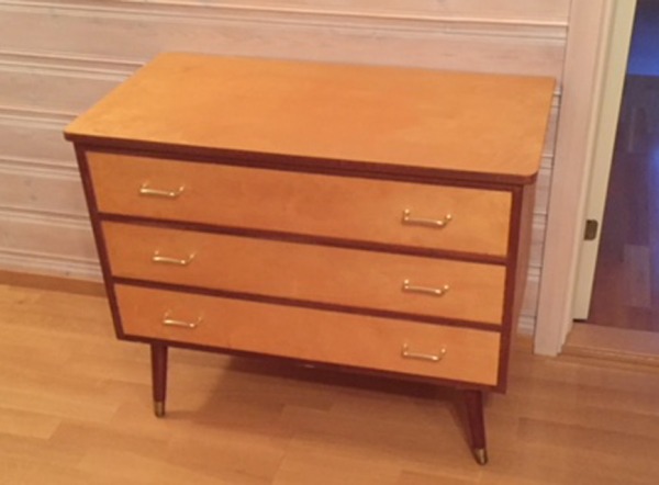 Kommode fra slutten av 60 tallet fortsatt i bruk i 2018